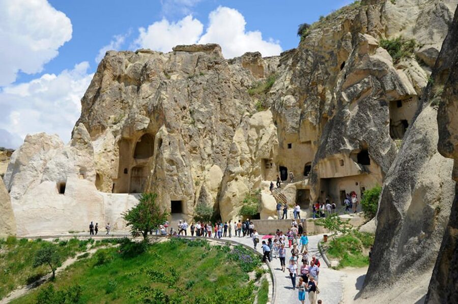 Istanbul: 3-Days, 2-nights in Cappadocia & Hot Air Balloon - The South Cappadocia tour: underground rooms and Ihlara Valley