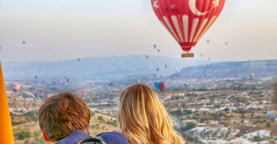 Istanbul: Cappadocia 4-Day Trip by Plane & Hot Air Balloon - Key points at a glance