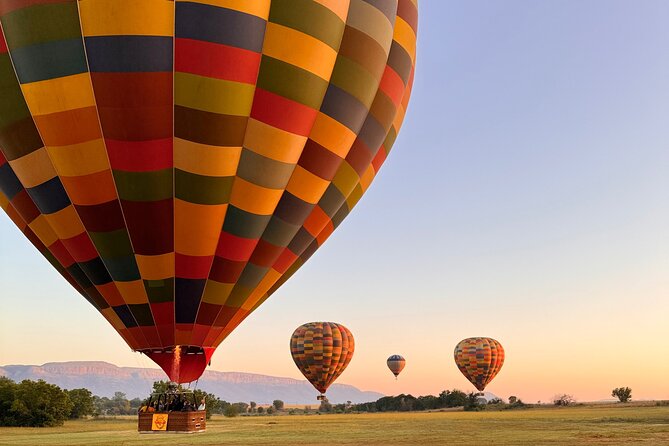 Johannesburg: Hot Air Balloon Flight along Magalies Valley - What the basket and flight feel like
