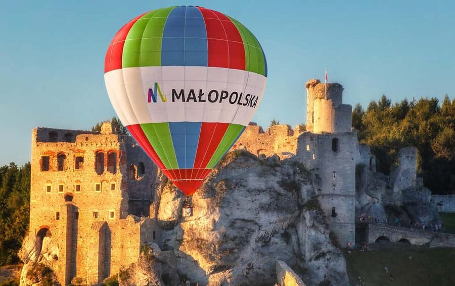Kraków: Hot Air Balloon Exclusive Tour with Champagne - Weather is part of the bargain