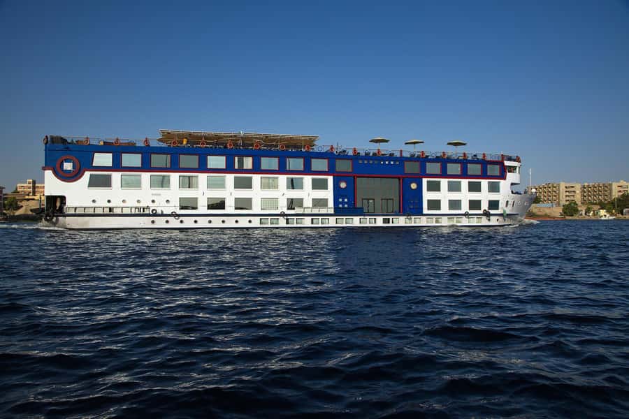 Luxor: 3-Day Nile Cruise to Aswan with Hot Air Balloon - Sunrise over Luxor in a hot-air balloon