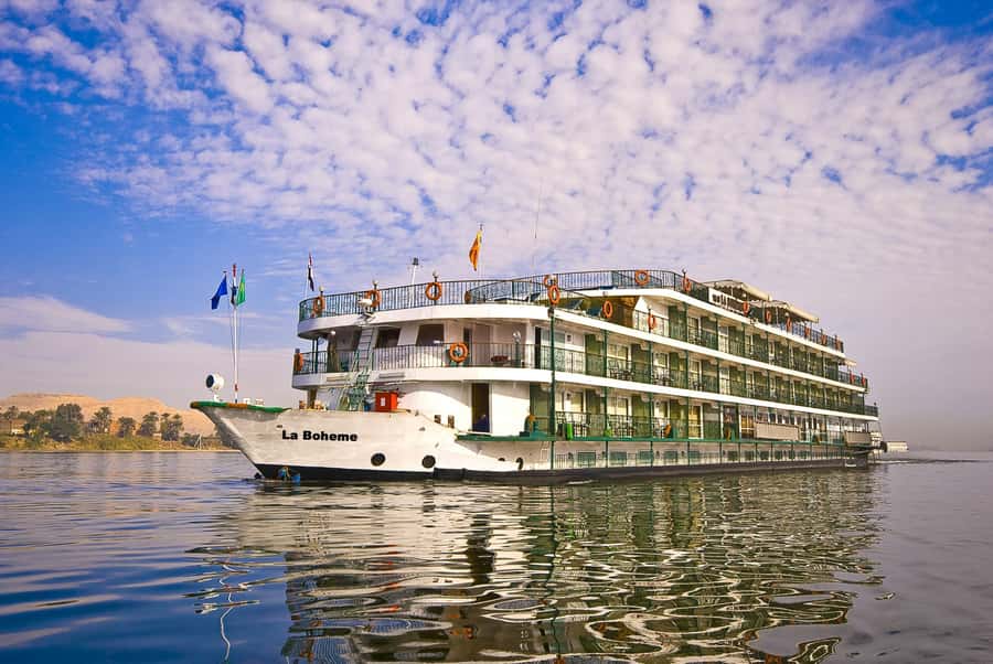 Luxor: 8 Days Nile Cruise, Balloon, Guided Tours, Abu Simbel - Day 2: A balloon sunrise over Luxor