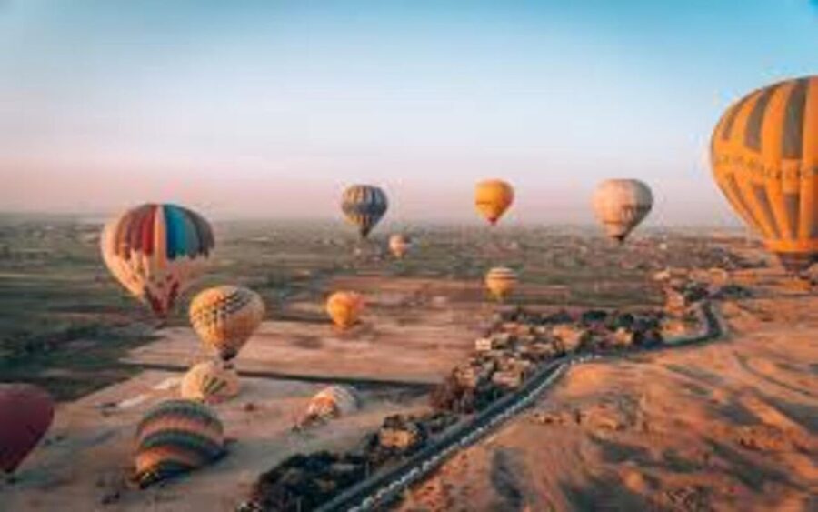 Luxor: West Bank Hot Air Balloon Ride with Hotel Transfers - What the sunrise view adds