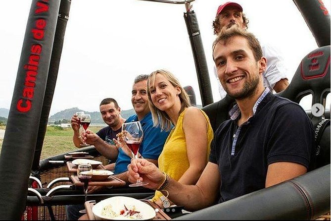 Luxury Balloon Tour in Tuscany - One hour above vineyards, villages, and castles