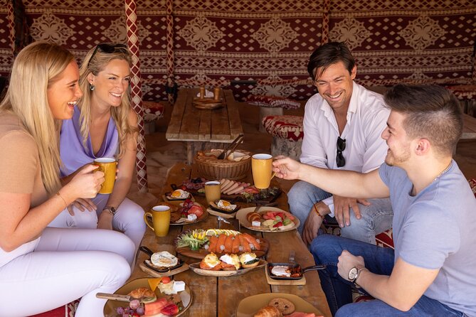Luxury Hot Air Balloon, Land Rover Defender & Michelin Breakfast - Breakfast is the costly part of the experience