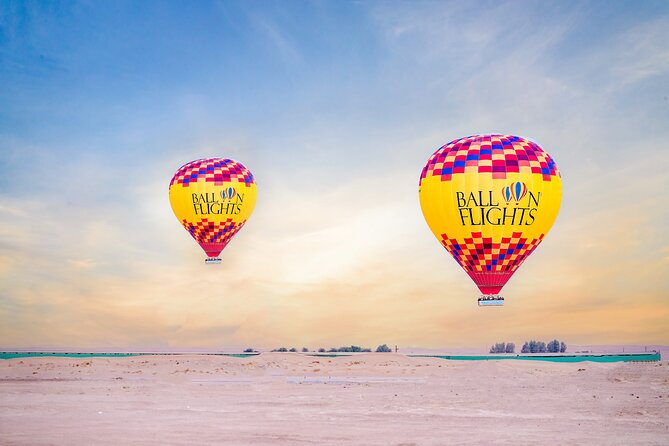 Magical Hot Air Balloon In Dubai - Sunrise over the Margham Desert