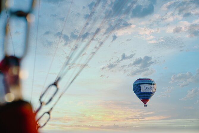 Magical Hot Air Balloon In Dubai - What the $292.54 price really buys