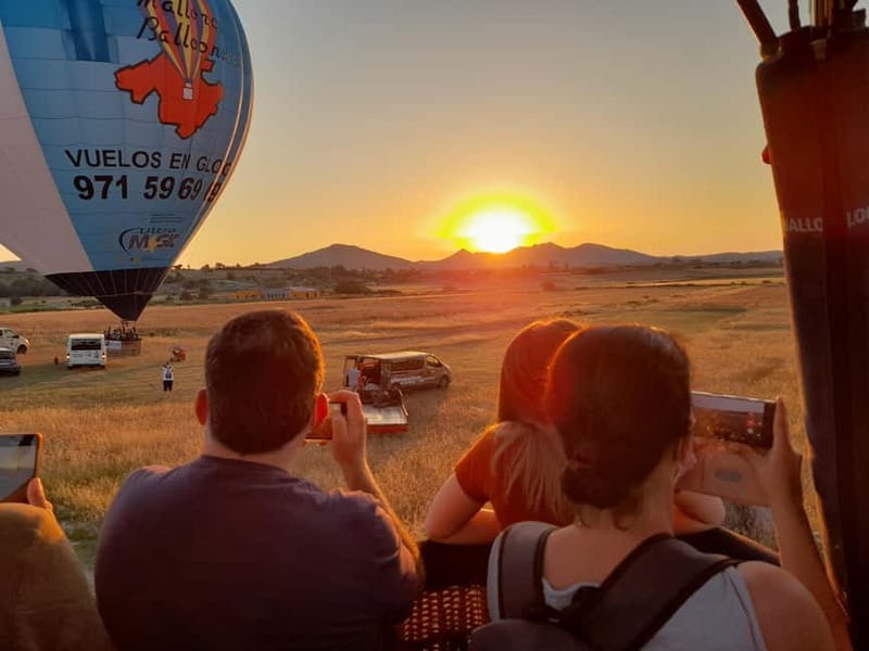 Mallorca: Hot Air Balloon Flight with Private Options - Key points at a glance