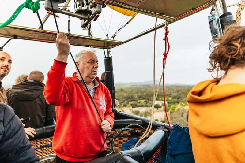 Mallorca: Hot Air Balloon Flight with Private Options - What to bring and what to leave behind