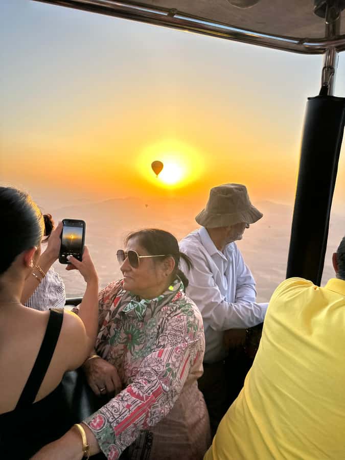 Marrakech: Balloon Flight, Berber Breakfast, and Camel Ride - The Atlas Mountains from above