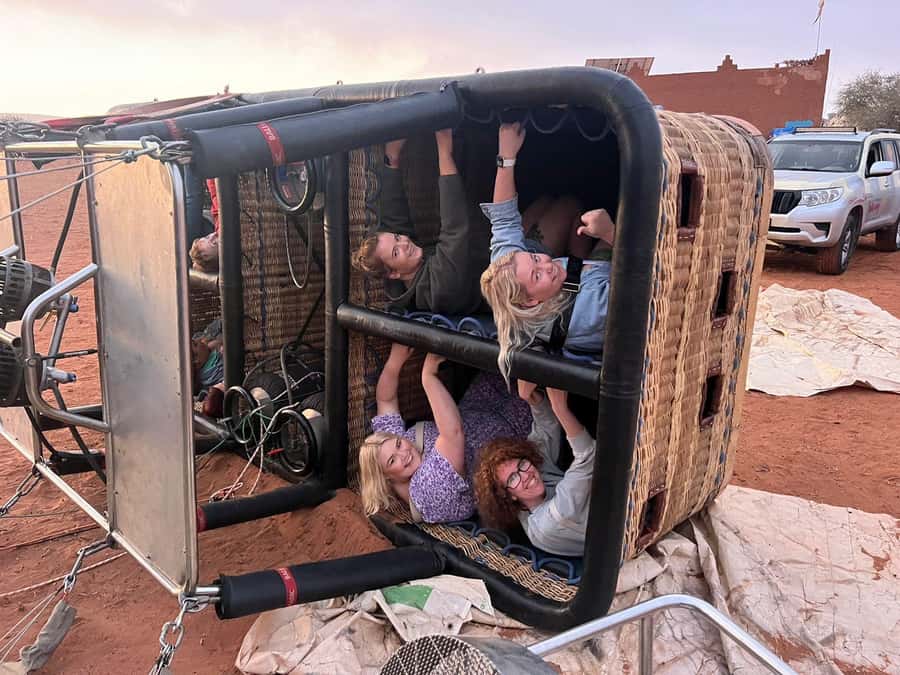 Marrakech: Balloon Flight with Berber Breakfast & Camel Ride - FAQ
