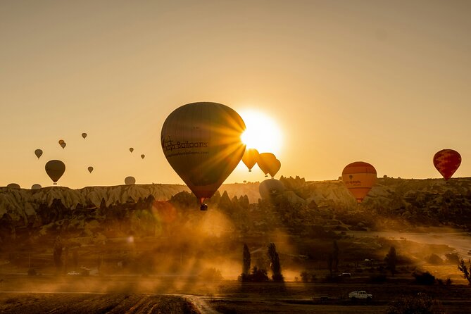 Marrakech Hot Air Balloon Ride: Amazing sunrise experience - Group size, guide support, and the review record