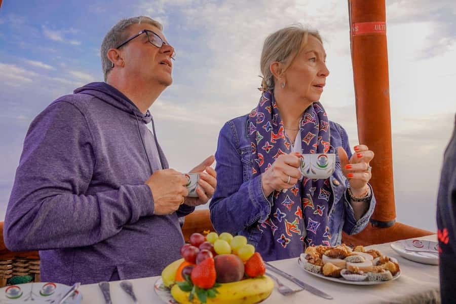 Marrakech: Private Hot Air Balloon Flight - One hour above the Marrakech countryside