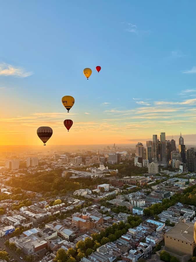 Melbourne: 1-Hour Hot Air Balloon Flight at Sunrise - What the Wind Means for Your Route