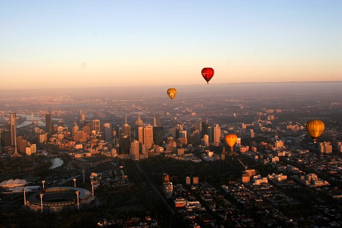 Melbourne sunrise balloon flight only - Seeing Melbourne before the city wakes