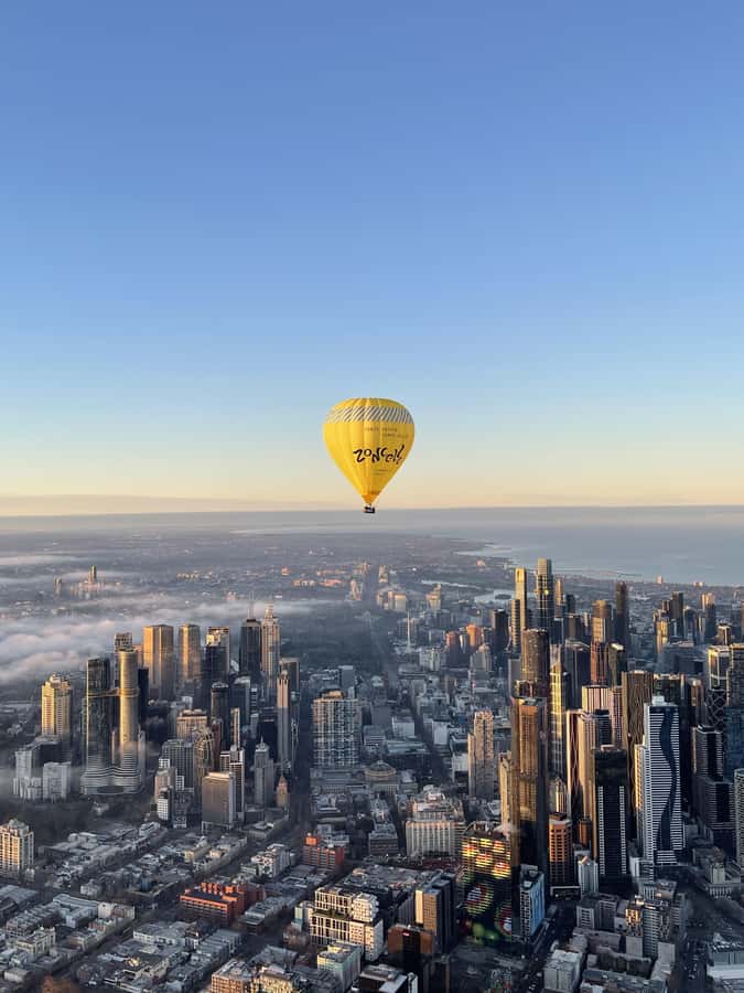 Melbourne: Sunrise Hot Air Balloon Flight - The short coach ride and balloon preparation