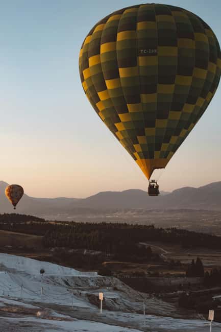 Pamukkale/Cappadocia: Hot Air Balloon Flight /Hotel Transfer - Breakfast and your Pamukkale visit