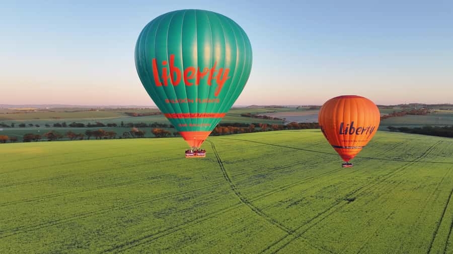 Perth: Avon Valley Hot Air Balloon Flight with Breakfast - Is $276 good value?