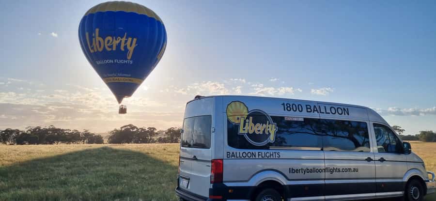 Perth: Avon Valley Hot Air Balloon Flight with Breakfast - What the one-hour flight feels like