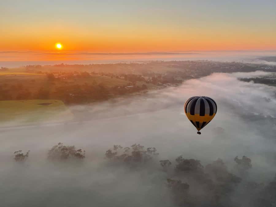 Perth to Northam: Balloon flight including shuttle bus - Weather, rescheduling, and practical limits