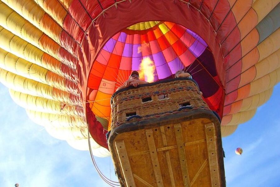 Phoenix: Hot Air Balloon Ride with Champagne and Catering - Who should book this Phoenix balloon ride