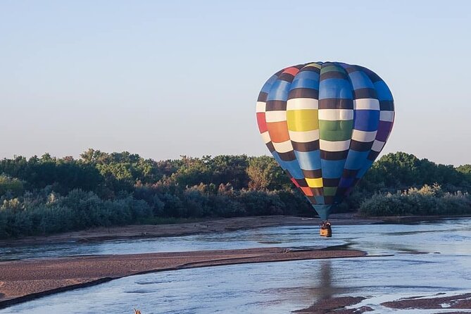 Private Hot Air Balloon Rides in Albuquerque - Champagne, snacks, and the finish on the ground