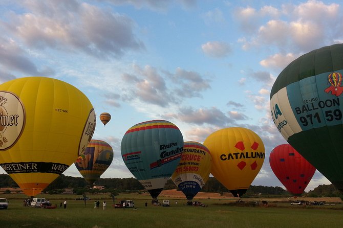 Romantic Sunrise Balloon Tour in Majorca - Key points at a glance