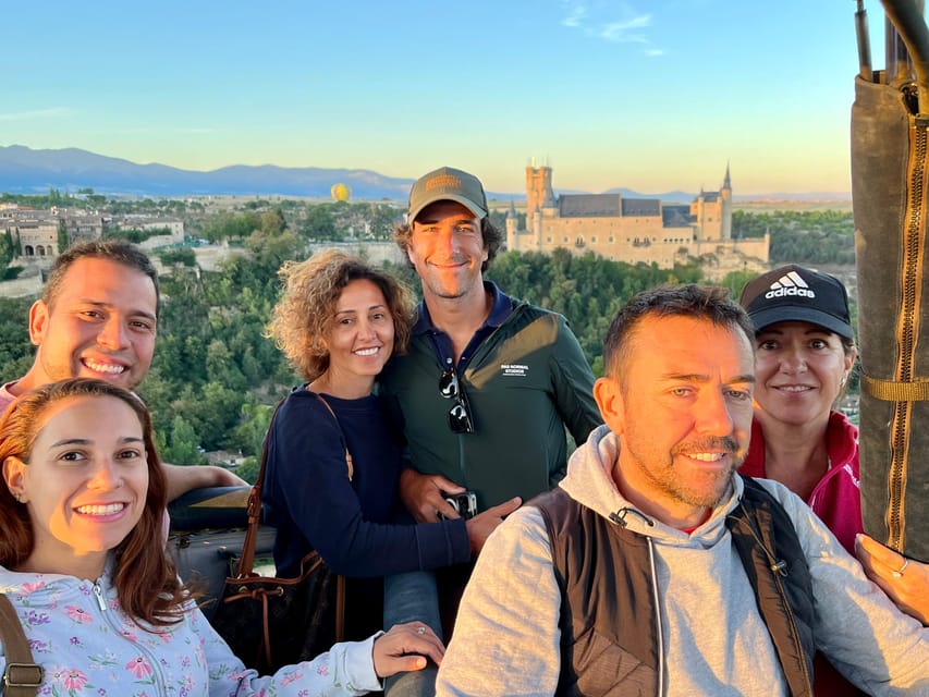 Segovia: Hot-Air Balloon Flight with Optional 3-Course Lunch - Key points to know before you book