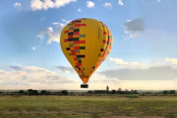 Segovia Hot Air Balloon from Madrid - A sunrise flight that changes your view of Segovia