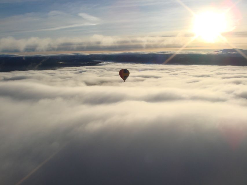 Segovia: Private Balloon Ride for 2 with Cava and Breakfast - Key points to know before booking