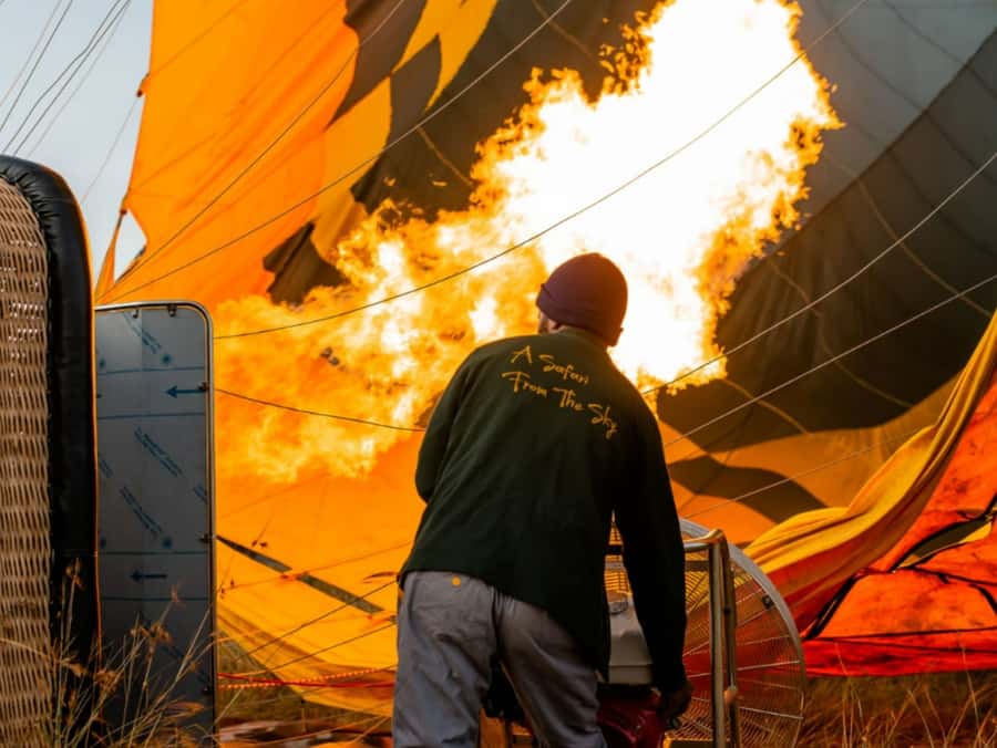 Serengeti: Hot Air Balloon Flight with Champagne Breakfast - Who will enjoy this most