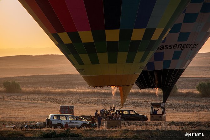 Seville Hot-Air Balloon Ride with Breakfast, Cava & Hotel Pick up - Who should book this experience?