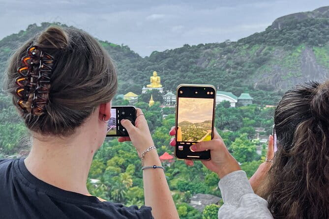 Sigiriya & Habarana: Sunrise Hot Air Balloon Ride Experience - Sunrise above Kandalama Lake