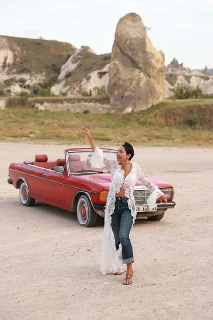 Sunrise Balloon Viewing with Classic Car –Magical Cappadocia - Love Valley: the main viewing and photo session
