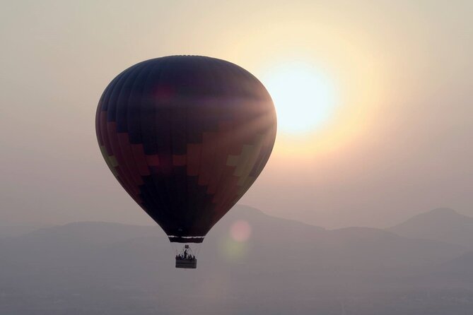 Sunrise HotAir Balloon Adventure Over Teotihuacan's Pyramids - What is included, and what is not