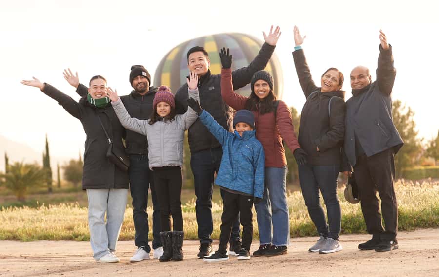 Temecula: Sunrise Hot Air Balloon Ride with Champagne - Sunrise over the Temecula vineyards