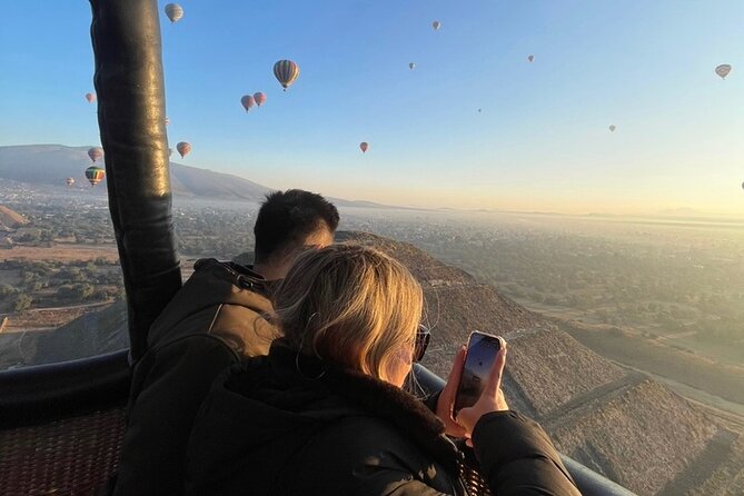 Teotihuacan balloon flight with cave breakfast and CDMX pickup - Key points to know before you book