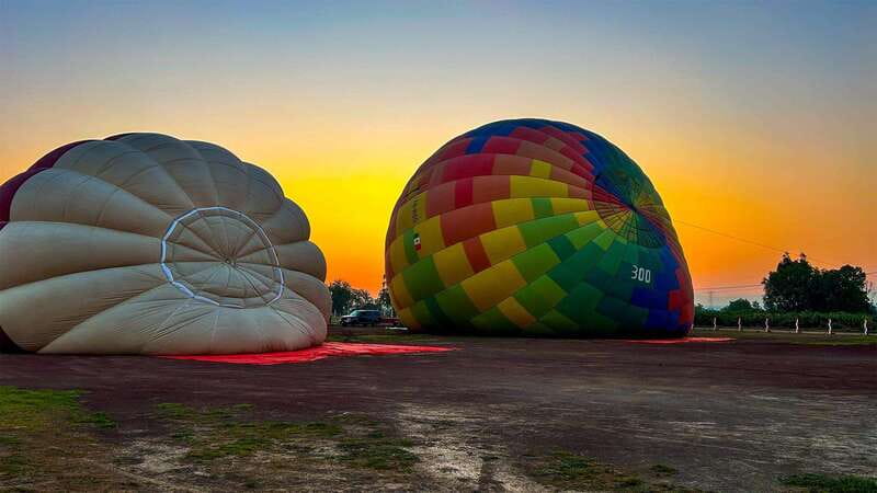 Teotihuacan: Hot Air Balloon Ride with Breakfast - Meeting at Balloon’s Paradise before sunrise