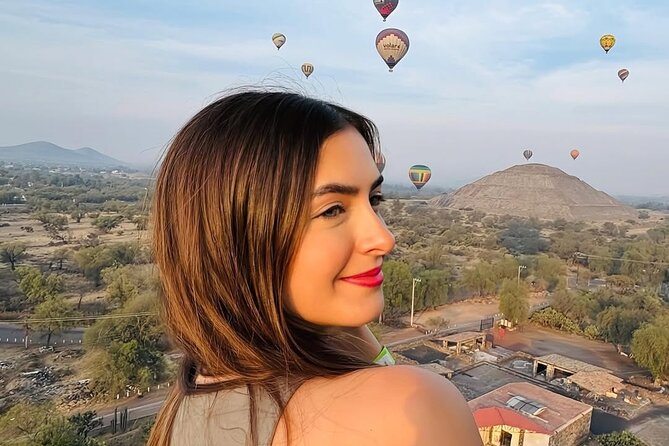 Teotihuacán Hot Air Balloons from We Fly - Breakfast, coffee, and the post-flight toast