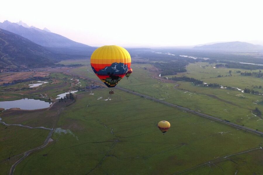 Teton Village: Grand Tetons Sunrise Hot Air Balloon Tour - Meeting outside the Mangy Moose before dawn