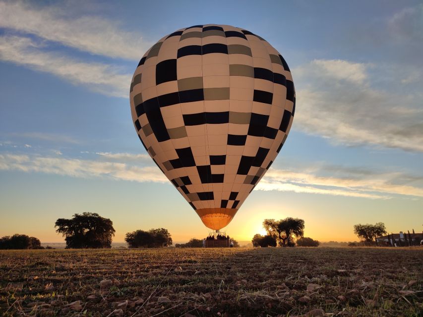 Toledo: Balloon Ride with Transfer Option from Madrid - What you see above the Alcázar and Cathedral