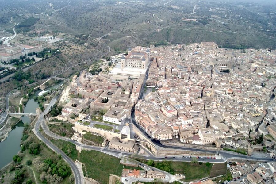 Toledo: Hot Air Balloon Ride with Spanish Breakfast - Key points to know before you book