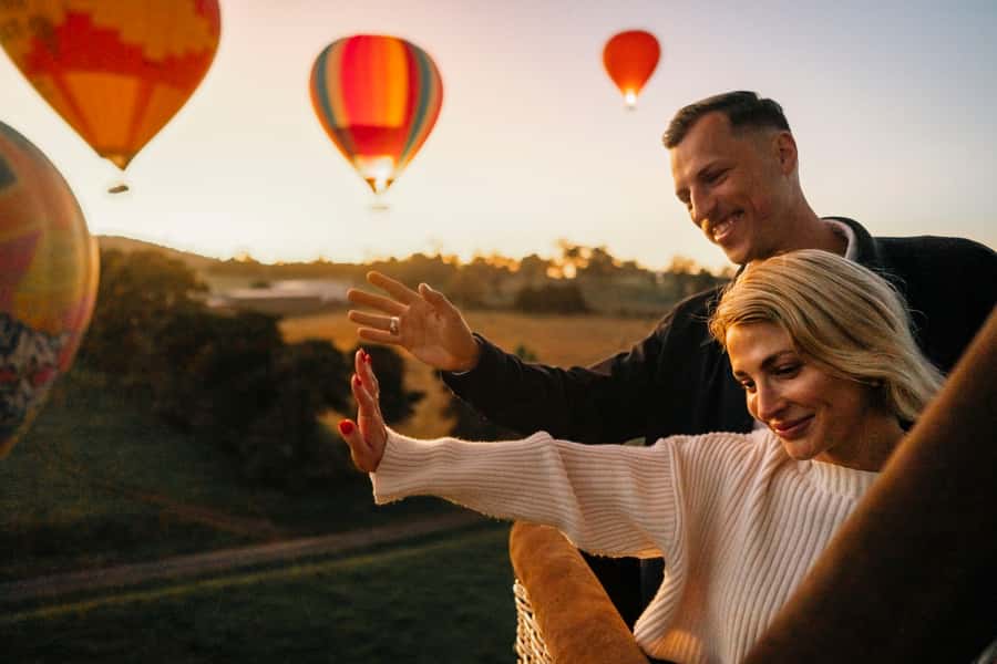Yarra Valley: Hot Air Balloon with Breakfast & CBD Transfers - Floating above the Yarra Valley at sunrise