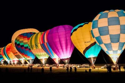 Yarra Valley sunrise balloon flight & champagne breakfast